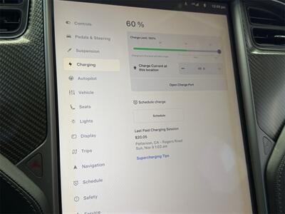 2018 Tesla Model X 75D   - Photo 16 - Lennox, CA 90304
