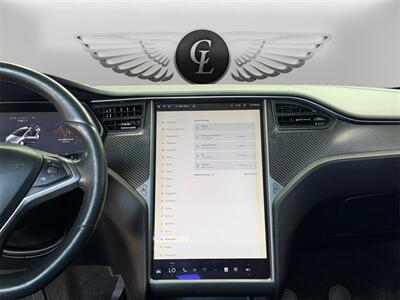 2018 Tesla Model X 75D   - Photo 10 - Lennox, CA 90304
