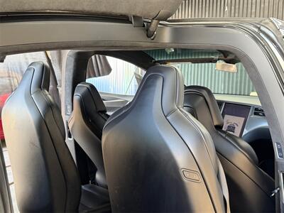 2018 Tesla Model X 75D   - Photo 21 - Lennox, CA 90304