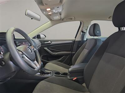 2019 Volkswagen Jetta 1.4T S - Photo 9 - Lennox, CA 90304