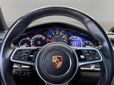 2020 Porsche Panamera   - Photo 17 - Lennox, CA 90304