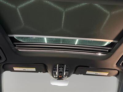 2020 Porsche Panamera   - Photo 25 - Lennox, CA 90304