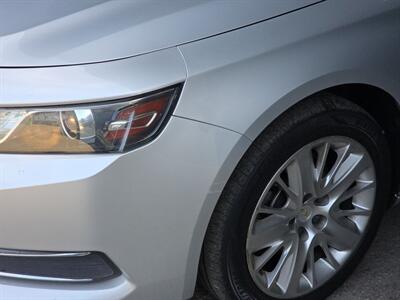 2017 Chevrolet Impala LS 1LS   - Photo 20 - Lennox, CA 90304