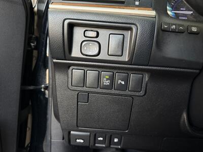 2013 Lexus ES 300h 300h   - Photo 22 - Lennox, CA 90304
