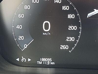 2020 Volvo XC60 T5 Momentum   - Photo 21 - Lennox, CA 90304