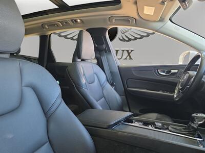 2020 Volvo XC60 T5 Momentum   - Photo 14 - Lennox, CA 90304