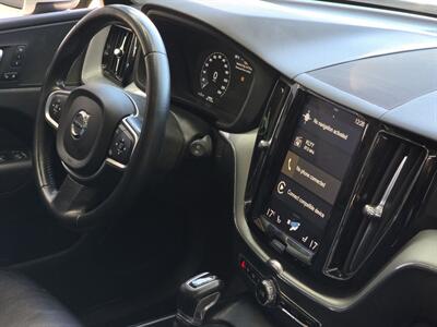 2020 Volvo XC60 T5 Momentum   - Photo 19 - Lennox, CA 90304
