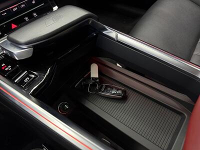 2023 Audi e-tron S Sportback Premium Plus quattro - Photo 30 - Lennox, CA 90304