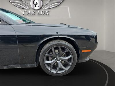 2020 Dodge Challenger SXT   - Photo 19 - Lennox, CA 90304