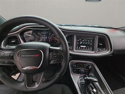2020 Dodge Challenger SXT   - Photo 15 - Lennox, CA 90304