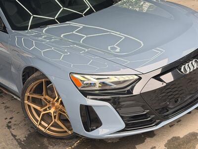 2022 Audi e-tron GT Premium Plus quattro - Photo 38 - Lennox, CA 90304
