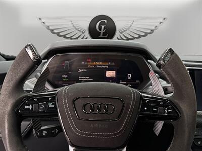 2022 Audi e-tron GT Premium Plus quattro - Photo 19 - Lennox, CA 90304