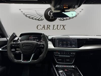 2022 Audi e-tron GT Premium Plus quattro - Photo 10 - Lennox, CA 90304