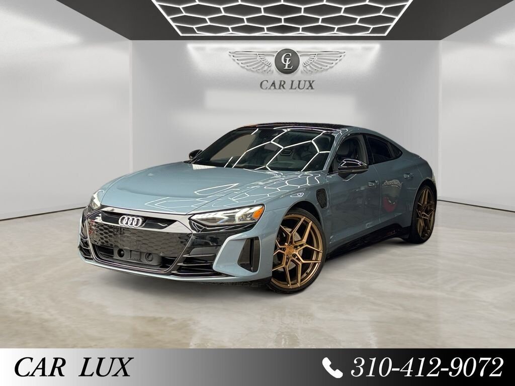2022 Audi e-tron GT Premium Plus quattro   - Photo 1 - Lennox, CA 90304
