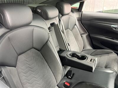 2022 Audi e-tron GT Premium Plus quattro - Photo 39 - Lennox, CA 90304
