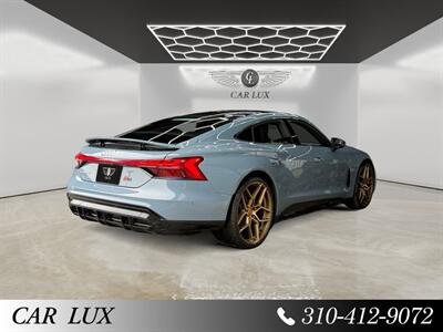 2022 Audi e-tron GT Premium Plus quattro - Photo 5 - Lennox, CA 90304