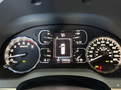 2020 Toyota Tundra SR5   - Photo 16 - Lennox, CA 90304