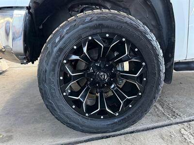 2020 Toyota Tundra SR5   - Photo 19 - Lennox, CA 90304