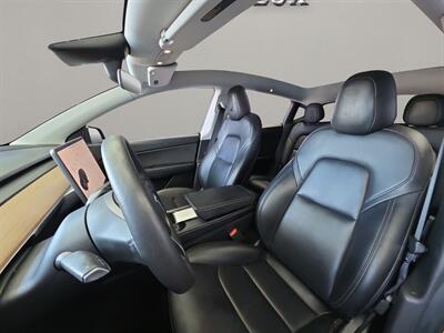 2021 Tesla Model Y Long Range   - Photo 21 - Lennox, CA 90304