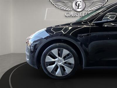 2021 Tesla Model Y Long Range   - Photo 20 - Lennox, CA 90304