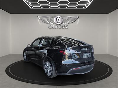 2021 Tesla Model Y Long Range   - Photo 5 - Lennox, CA 90304