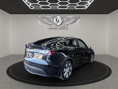 2021 Tesla Model Y Long Range   - Photo 7 - Lennox, CA 90304