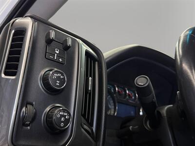 2018 Chevrolet Silverado 1500 LT LT2 - Photo 18 - Lennox, CA 90304