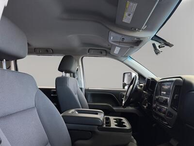 2018 Chevrolet Silverado 1500 LT LT2 - Photo 15 - Lennox, CA 90304