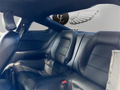 2021 Ford Mustang EcoBoost Premium   - Photo 13 - Lennox, CA 90304