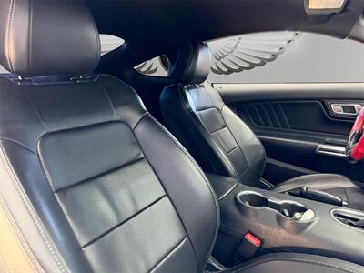 2021 Ford Mustang EcoBoost Premium   - Photo 14 - Lennox, CA 90304