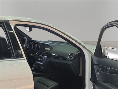 2014 Mercedes-Benz C 350 Sport   - Photo 19 - Lennox, CA 90304