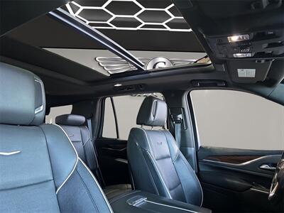 2021 Cadillac Escalade Premium Luxury   - Photo 21 - Lennox, CA 90304