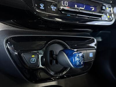 2020 Toyota Prius XLE AWD-e   - Photo 18 - Lennox, CA 90304