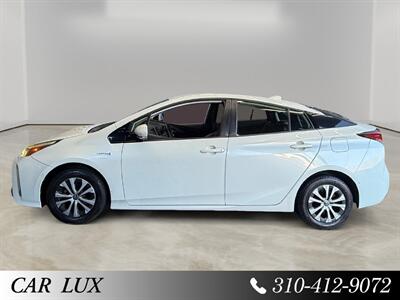 2020 Toyota Prius XLE AWD-e   - Photo 2 - Lennox, CA 90304