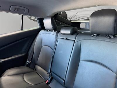2020 Toyota Prius XLE AWD-e   - Photo 12 - Lennox, CA 90304