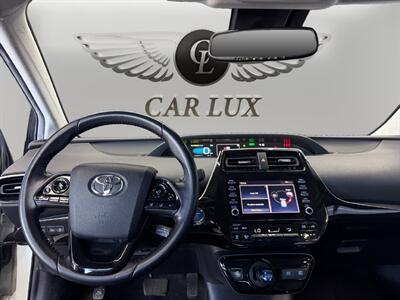 2020 Toyota Prius XLE AWD-e   - Photo 9 - Lennox, CA 90304