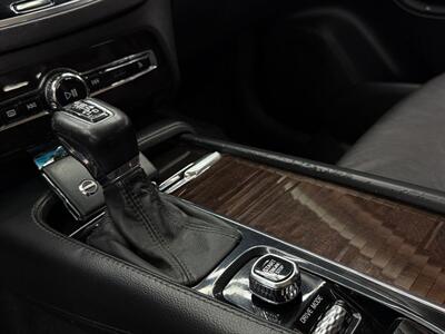 2019 Volvo XC90 T5 Momentum   - Photo 19 - Lennox, CA 90304