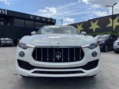 2019 Maserati Levante   - Photo 2 - Lennox, CA 90304