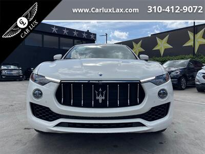 2019 Maserati Levante   - Photo 2 - Lennox, CA 90304