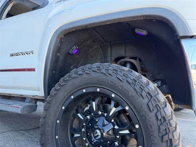 2018 GMC Sierra 1500 SLT - Photo 21 - Lennox, CA 90304