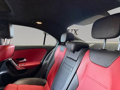 2021 Mercedes-Benz A 220   - Photo 13 - Lennox, CA 90304
