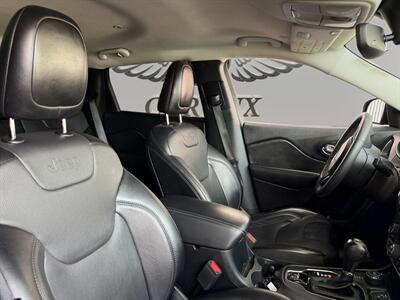 2023 Jeep Cherokee Altitude - Photo 12 - Lennox, CA 90304