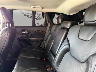 2023 Jeep Cherokee Altitude - Photo 11 - Lennox, CA 90304