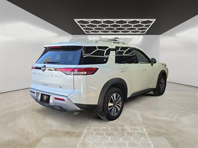 2024 Nissan Pathfinder SL   - Photo 5 - Lennox, CA 90304