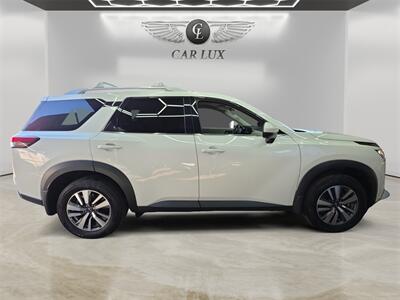 2024 Nissan Pathfinder SL   - Photo 6 - Lennox, CA 90304
