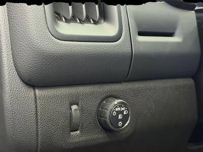 2022 Chevrolet Colorado LT - Photo 18 - Lennox, CA 90304