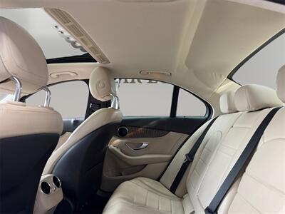 2018 Mercedes-Benz C 300   - Photo 13 - Lennox, CA 90304