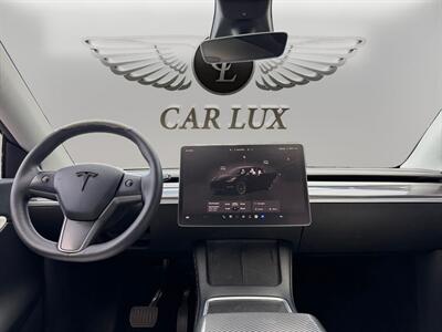 2022 Tesla Model Y Long Range   - Photo 11 - Lennox, CA 90304