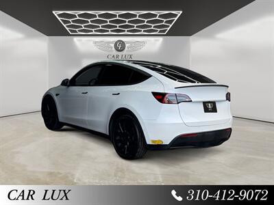 2022 Tesla Model Y Long Range   - Photo 3 - Lennox, CA 90304