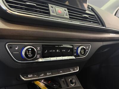 2021 Audi Q5 55 Premium quattro   - Photo 22 - Lennox, CA 90304